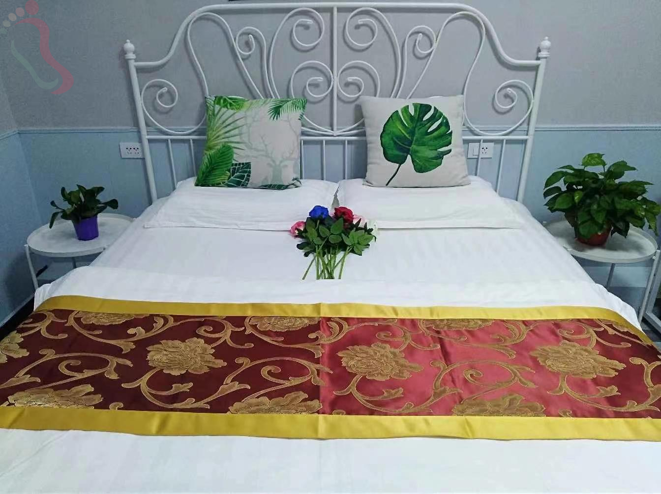 陕西西安雁塔大唐不夜城民宿-西安雨木轻居民宿 - 图片3