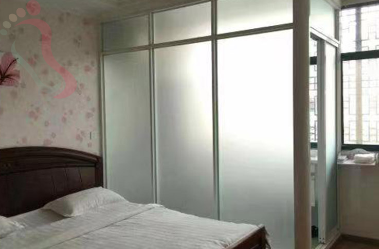 江苏南京江宁银杏湖乐园民宿-南京石塘人家有间客栈(高台路店)房间图片1