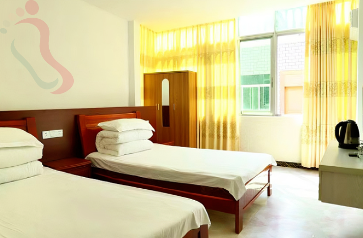 安徽黄山歙县坡山村云来山庄房间图片1