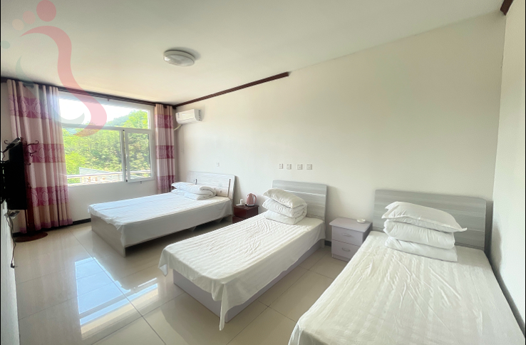 河北承德滦平县金山岭长城万瑞农家院 - 图片5