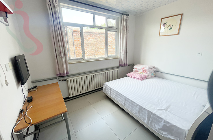 延庆柳沟八家窑洞农家院|京郊游延庆旅游柳沟民宿陕北窑洞风农家乐房间图片1