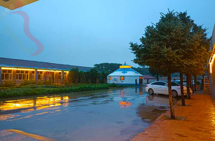 张北草原天路野狐岭老书记农家院 - 图片4