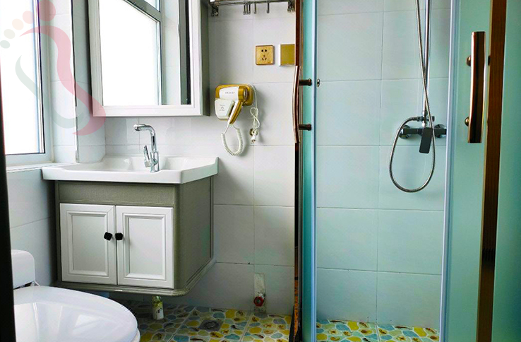 张北天路桦皮岭聚缘阁精品民宿房间图片1