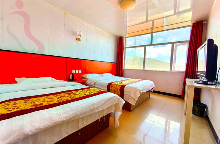 张北草原天路山外山驿站房间图片1