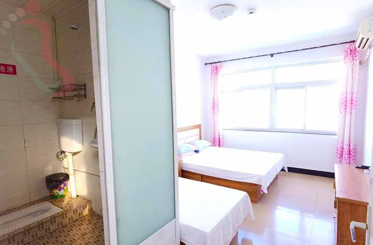 山海关李红亮农家院(乐岛海洋王国店)房间图片1