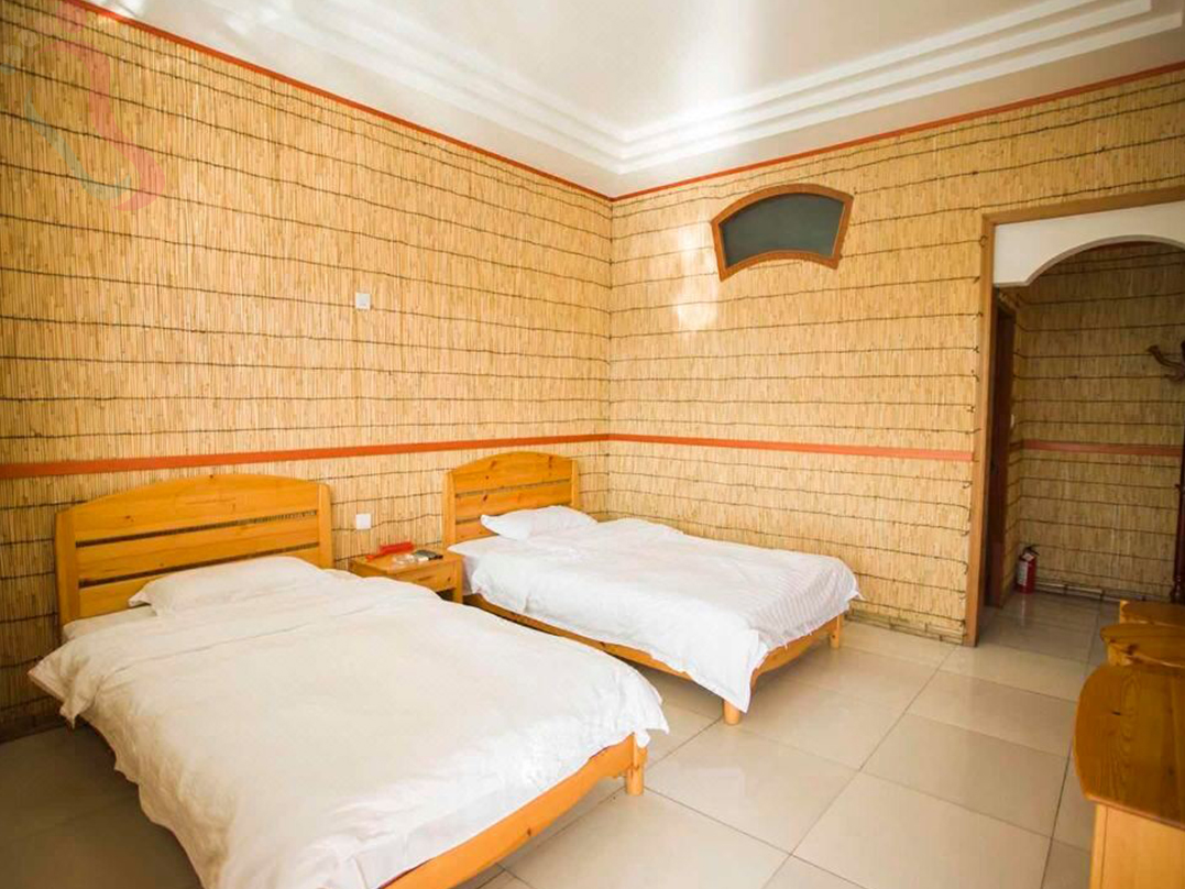 白洋淀十里荷香度假村房间图片1