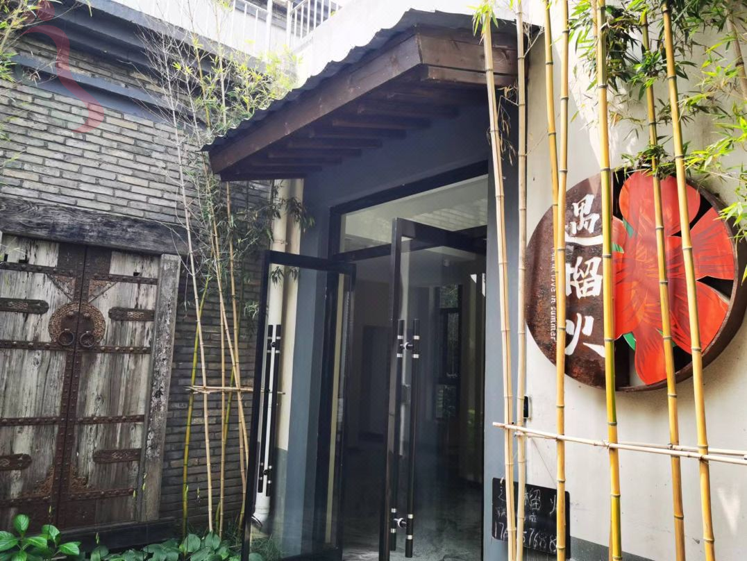 恋乡太行水镇遇榴火民宿