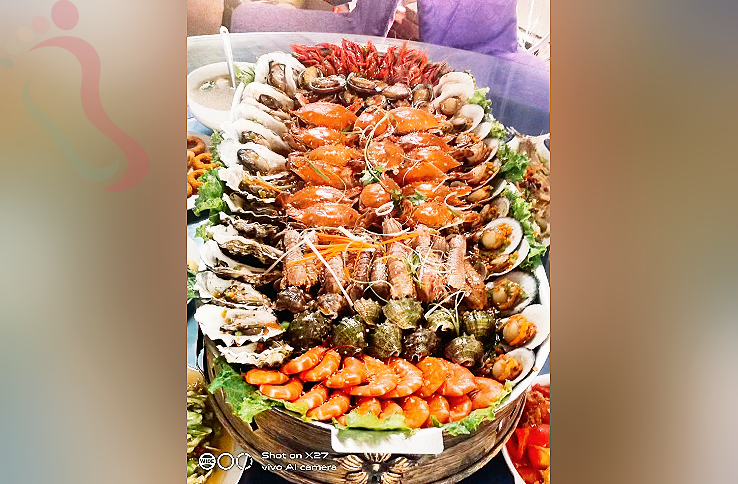 辽宁葫芦岛市绥中东戴河止锚湾荣荣海鲜农家院民宿 - 餐饮介绍