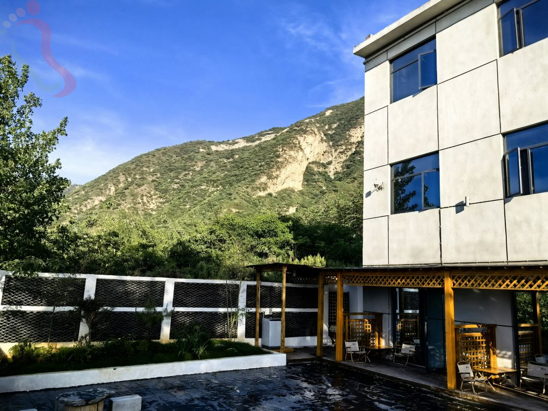 花筑·悦山居民宿(华山景区游客中心店) - 图片1