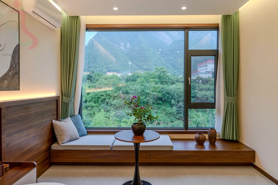 径揽山民宿（华山景区游客中心店）房间图片4