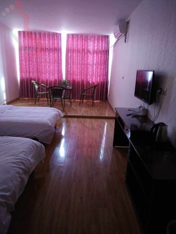 石泉西来福客栈房间图片1