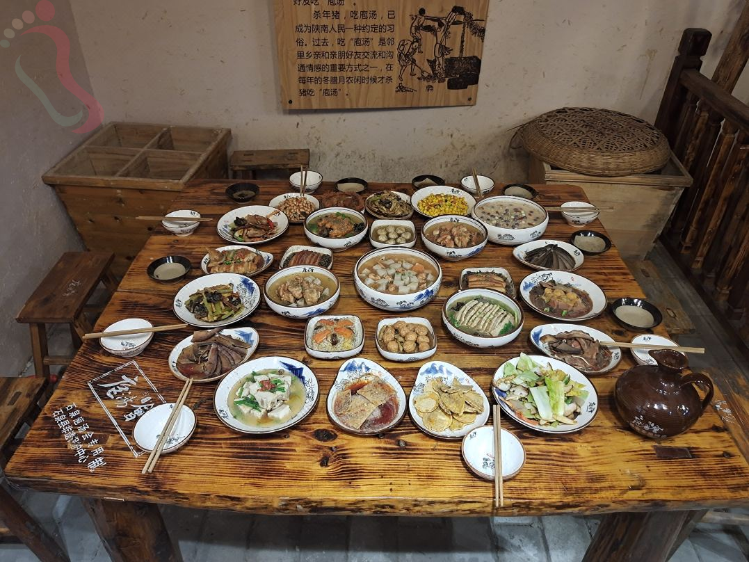 荷花隐世山居 - 餐饮介绍