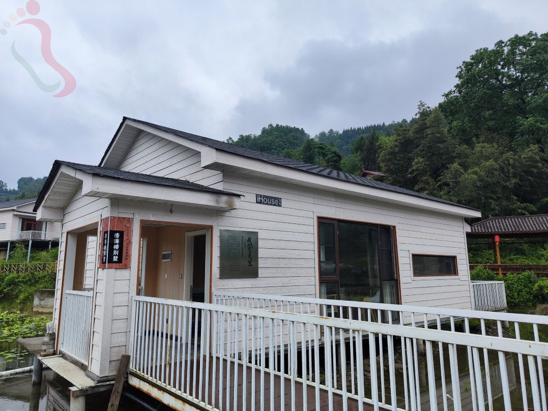 荷花隐世山居房间图片4