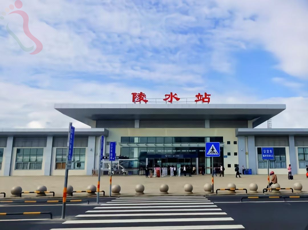 云季国际酒店（陵水高铁站海韵广场店） - 民宿介绍