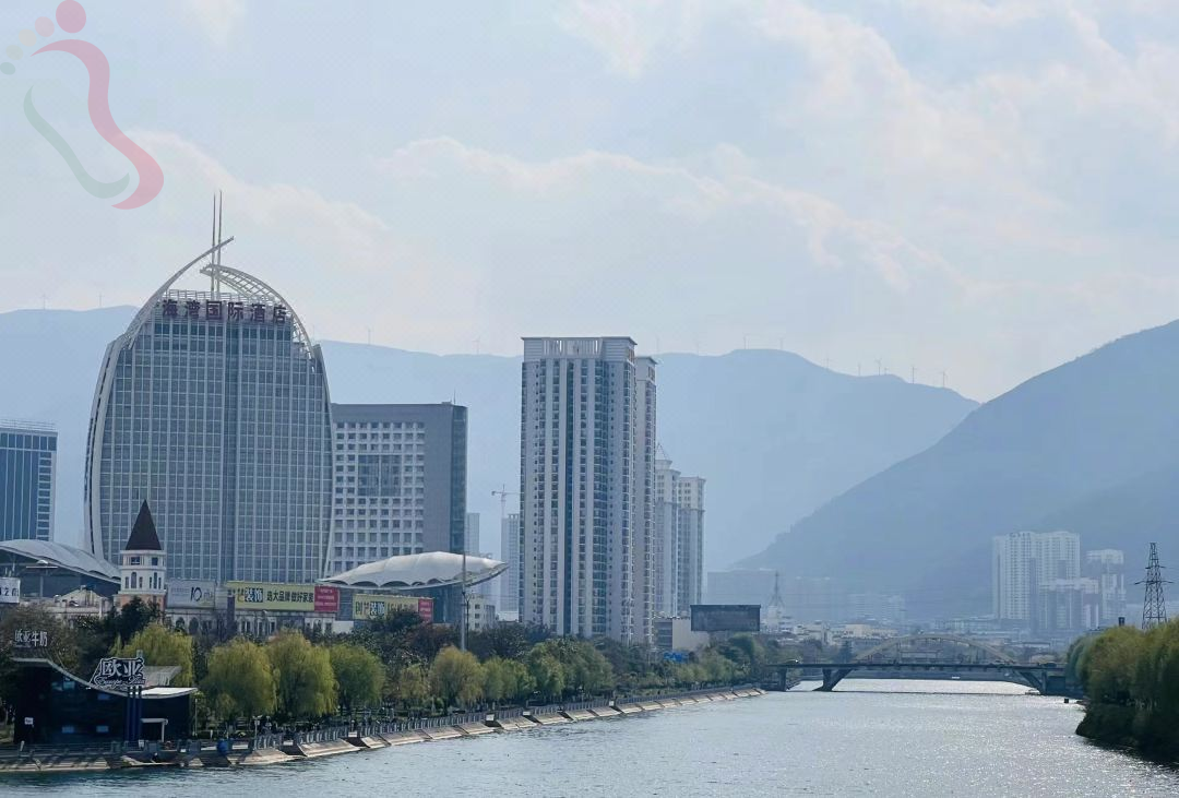 大理屋里请客栈（兴盛大桥洱海月湿地公园店） - 周边游玩